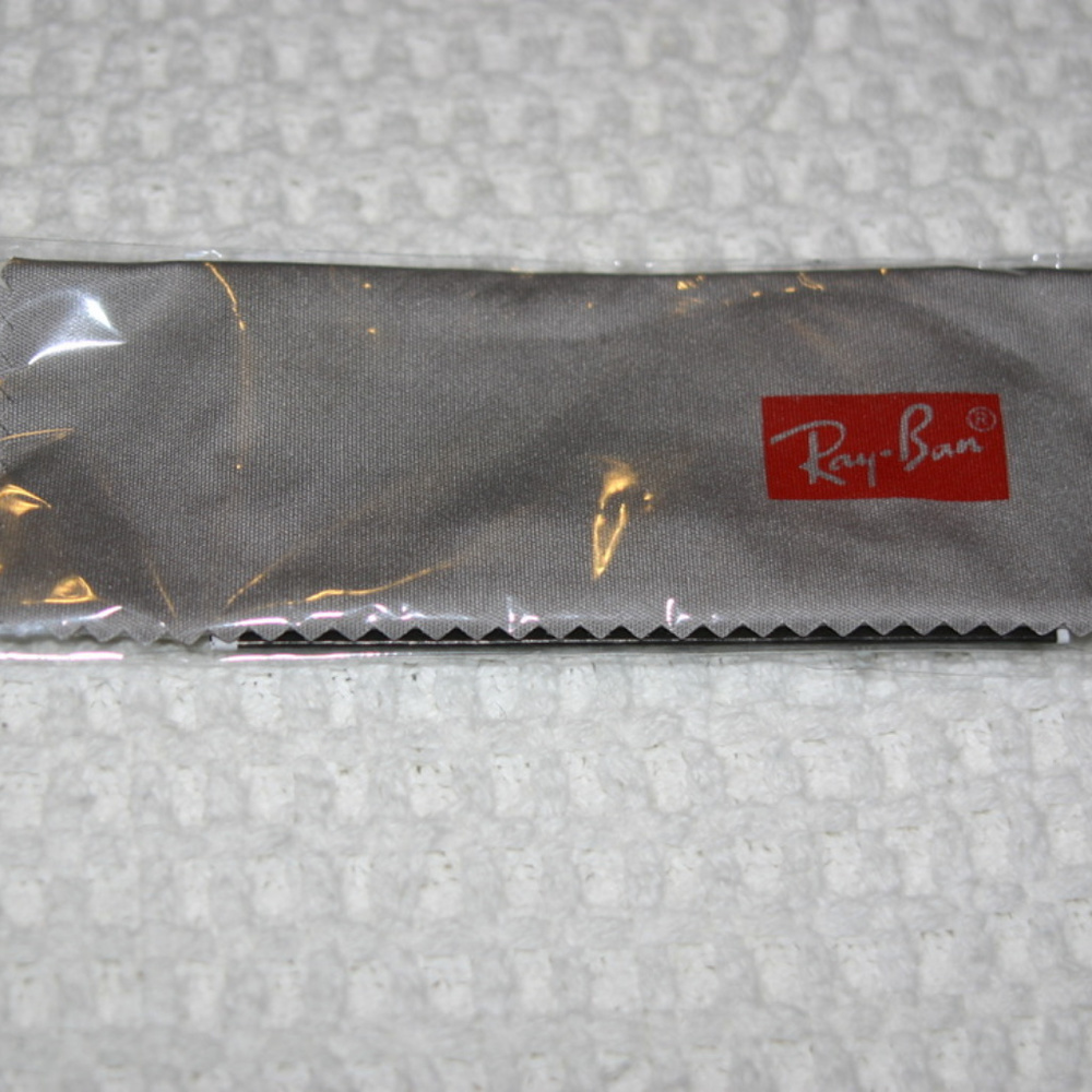 Authintic Ray-Bans - Picture 3 of 7